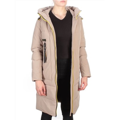888 BEIGE Пальто зимнее женское VINVELLA (200 гр. холлофайбер)