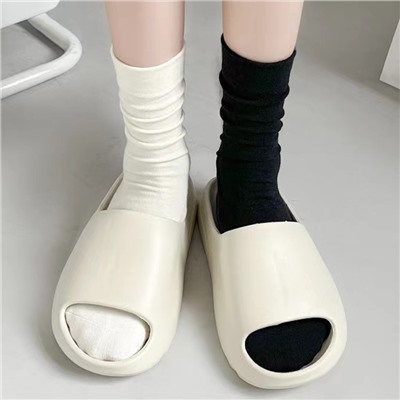 Xiaohong Shukou sock socks Men and women's middle tube pure cotton socks in summer thin ins tide black and white solid color pile socks