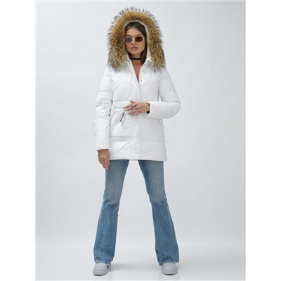 Куртка женская зимняя с мехом енот премиум класса белого цвета 3322_1Bl