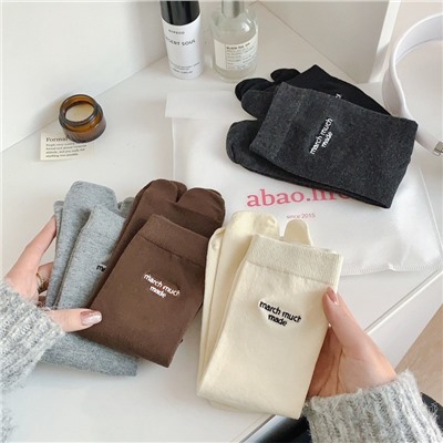 Autumn brand knee socks, cotton heel sticker, internet celebrity, mid-length, with embroidery