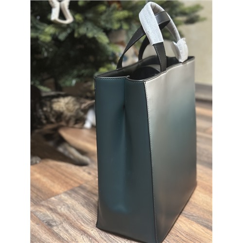 Liebeskind-Shopper  Производитель Liebeskind Berlin