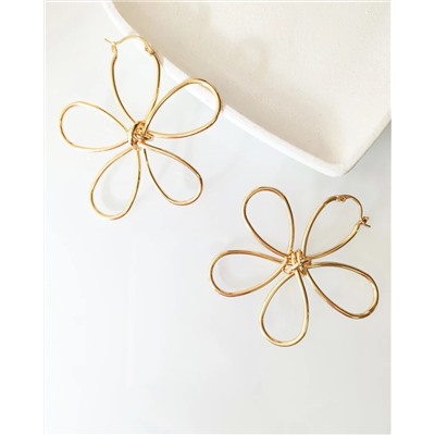 Стильные серьги