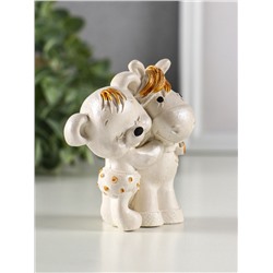 Фигурка гипс «Мишка с лошадкой», 9×7×6 см, перламутр