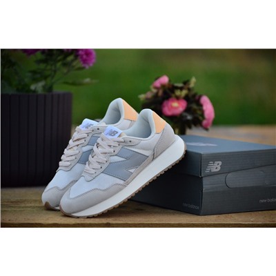 New Balance cl runner TM из натуральной замши и нейлона