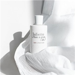 JULIETTE HAS A GUN Not A Perfume