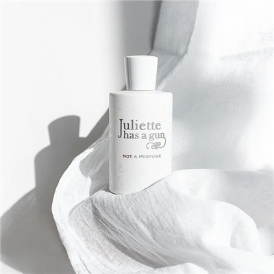 JULIETTE HAS A GUN Not A Perfume