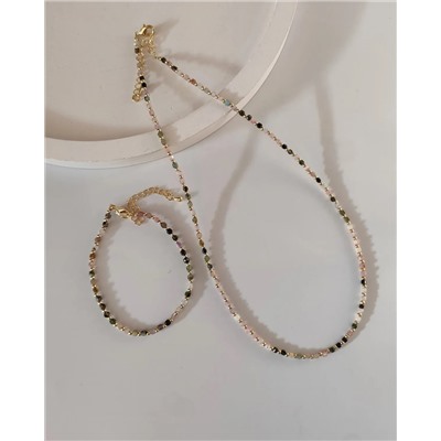 Комплект из натуральных камней и кристаллов