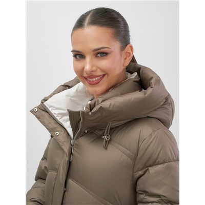 Пальто зимнее утепленное с капюшоном женское коричневого цвета 7747K