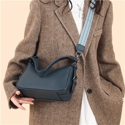 Bags Сумка женская / кожа /  	 0111261