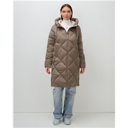 Пальто зимнее утепленное с капюшоном женское коричневого цвета 7637K