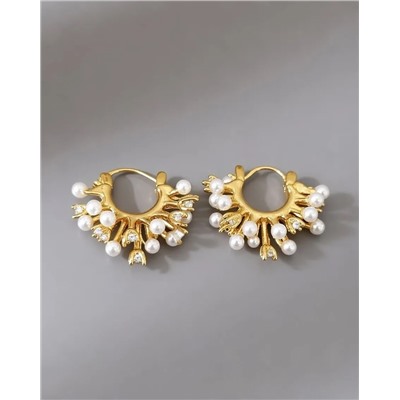 Стильные серьги