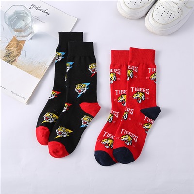 Tide, genuine socks for men and women, mid-length, European style, wholesale