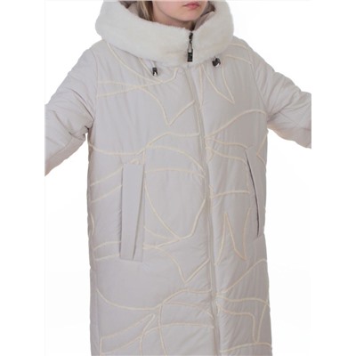 8901 LT. BEIGE Пальто зимнее женское (верблюжья шерсть, 120 гр. холлофайбер)