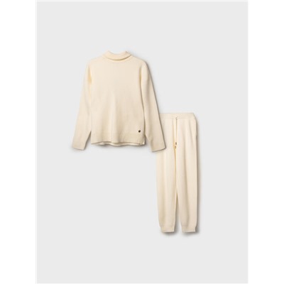 Комплект для девочки: джемпер, брюки