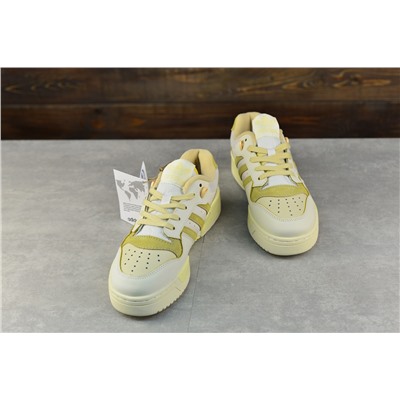 Rivalry 86 low w Adidas из натуральной кожи