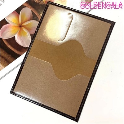 Обложка для паспорта из натуральной кожи темно-коричневая