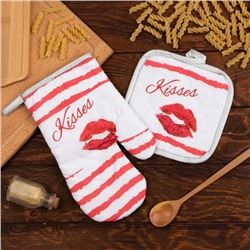 Кухонный набор Доляна Kisses, прихватка 17×17 см, варежка-прихватка 26×16 см, 100% п/э
