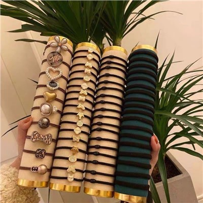 Набор резинок для волос 60 штук.