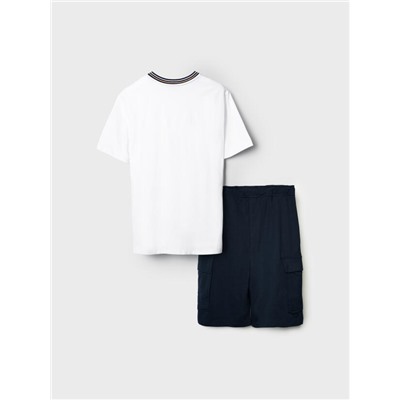 Комплект мужской: футболка, шорты