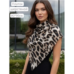 Платок утепленный шерстяной "Нежность шерсти" Арт 25107/01