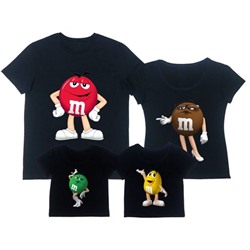 2178 Джемпера семейные (дочь) На фото с зеленой конфеткой!