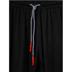 Комплект для девочки: футболка, брюки