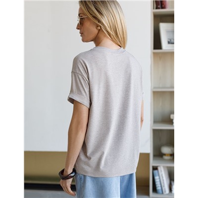 Футболка из премиального хлопка с авторским принтом