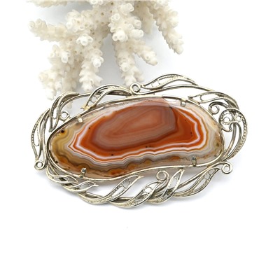 Брошь из агата 74*43мм.
