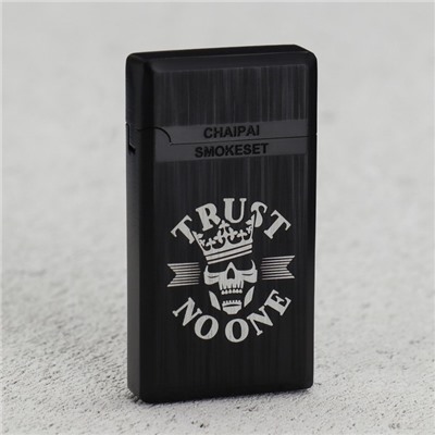 Зажигалка газовая Trust, 3.5 × 6.8 см.
