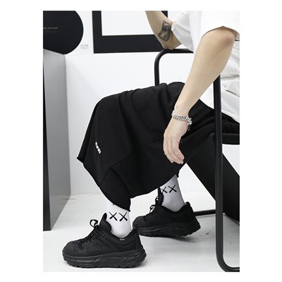 Sports brand knee socks for men and women, European style, mid-length