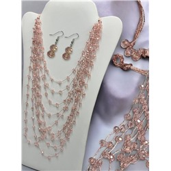 Комплект бижутерии "Хрустальная россыпь" , цвет пудровый