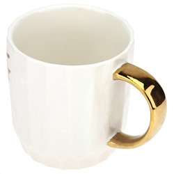 Кружка фарфоровая "Космея" 340мл, д9,3см h9,5см, глянцевая глазурь, объемный декор, с золотом, цвет - белый, д/горла 8,8см, д/основания 6,8см, в подарочной коробке (Китай)