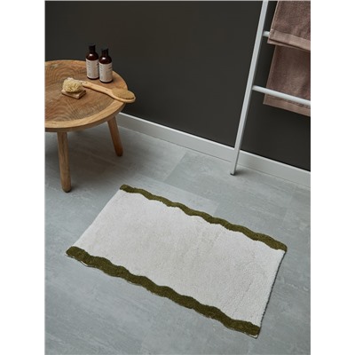 Коврик для ванной с кантом оливкового цвета из коллекции Trendy Ruffles, 50x80 см