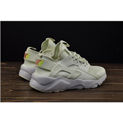 Nike Air Huarache из разных материалов