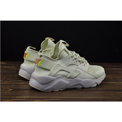 Nike Air Huarache из разных материалов
