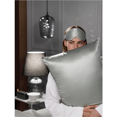 Маска для сна из натурального шелка светло-серого цвета из коллекции Essential