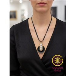 Кулон на кожаном шнурке "Женская грация" Арт КШ2130/27