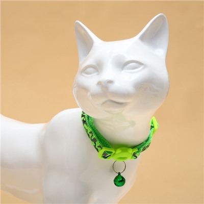 Ошейник кошачий Пижон "Котофляж", с бубенчиком, 30 х 1 см, полиэстер, зелёный