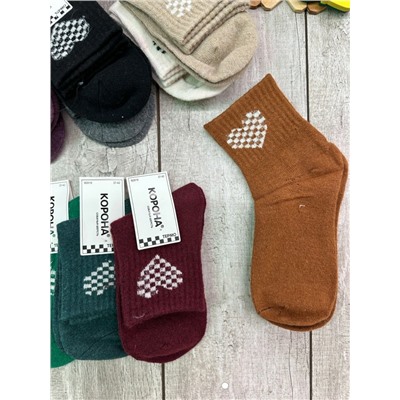 Женские. Носки
Из Ангора шерсть
Размер 37-41
Цена. 250₽
В наборе 5 пар.