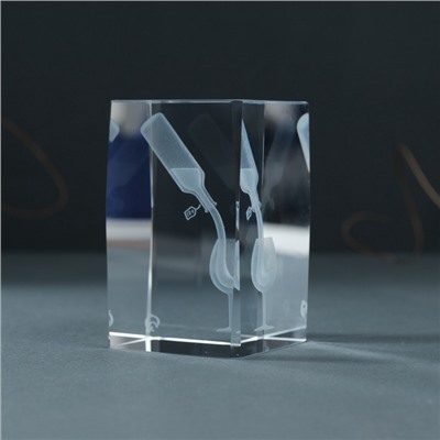 Фигурка стекло прямоугольник «Бокал и вино», 5×5×8 см