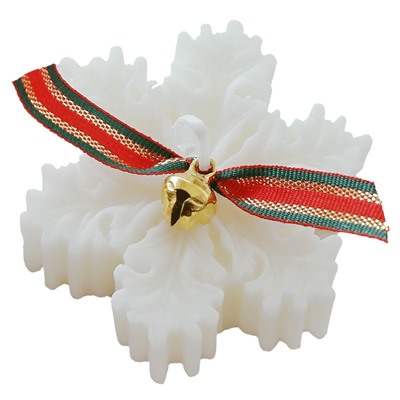 Свеча ароматическая СНЕЖИНКА в коробке с ароматом груши, 2*6,5 см.