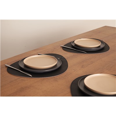 Набор из двух тарелок темно-серого цвета из коллекции Essential, 25 см