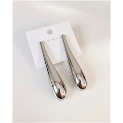 Стильные серьги