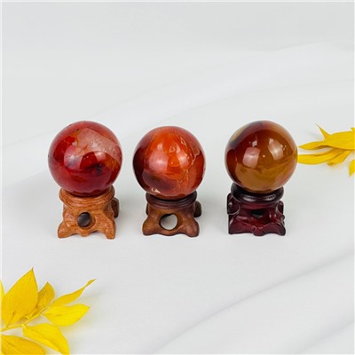 Радуга Самоцветов Шар из Сердолика на подставке