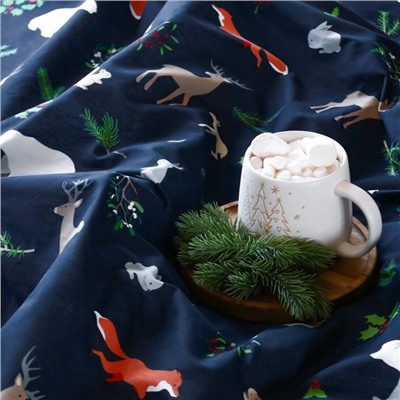 Постельное белье новогоднее "Этель" 1.5 сп Winter animals 143*215 см, 150*214 см, 70*70 см - 2 штуки