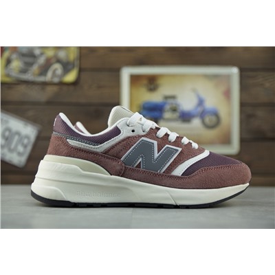 New Balance из натуральной замши
