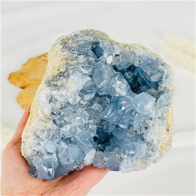 Радуга Самоцветов Друза Целестина на подставке