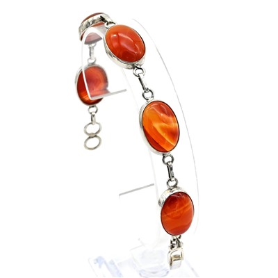 Браслет из сердолика в посеребрении овал 19*14мм, 18см