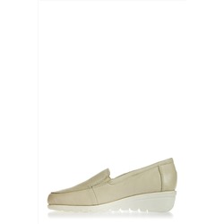 Туфли женские CAPRICE