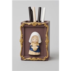 Подставка для канцелярских принадлежностей «Peasant girl», brown